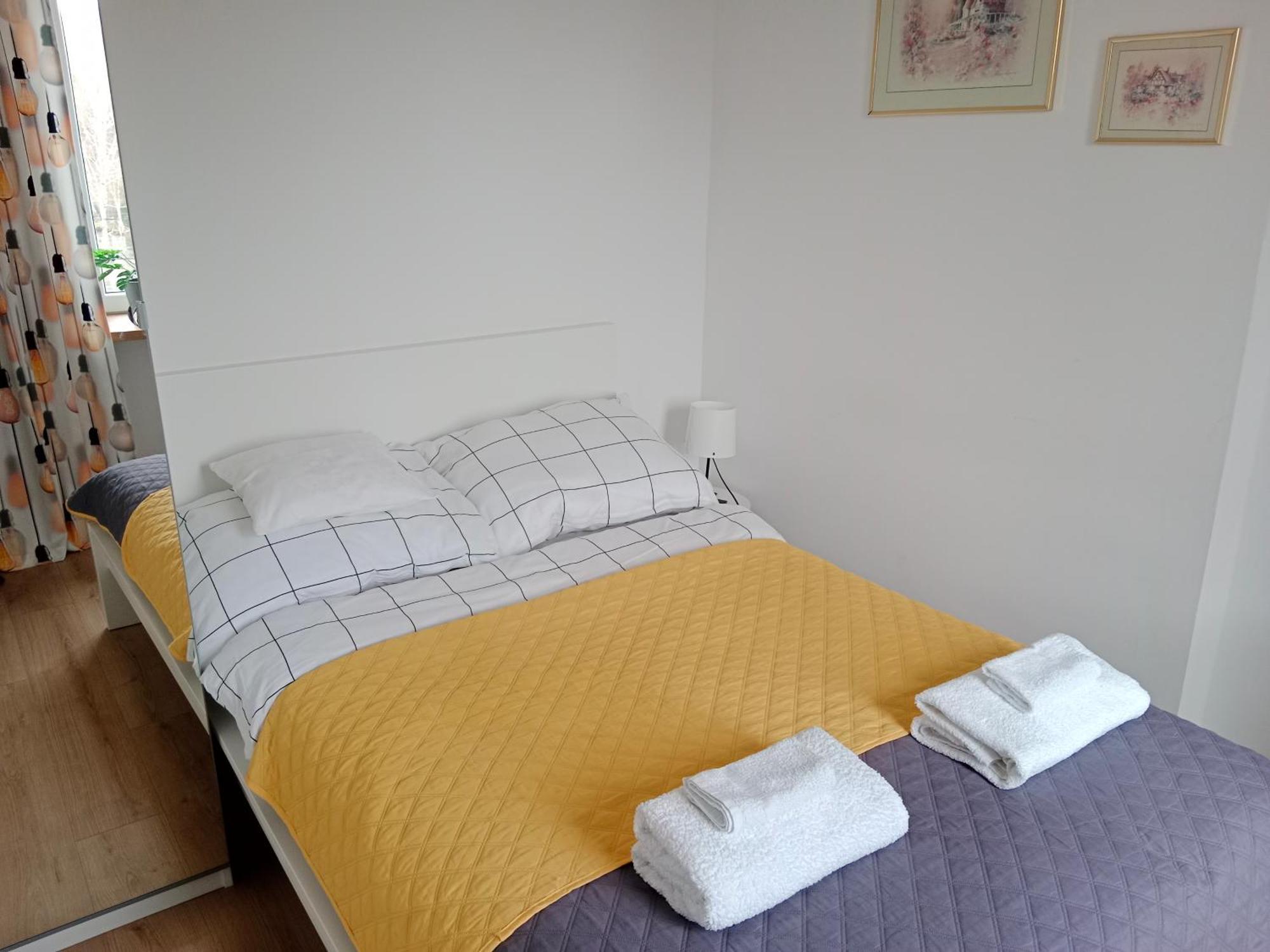 Apartament Dwupokojowy Ostrowiec Świętokrzyski Buitenkant foto