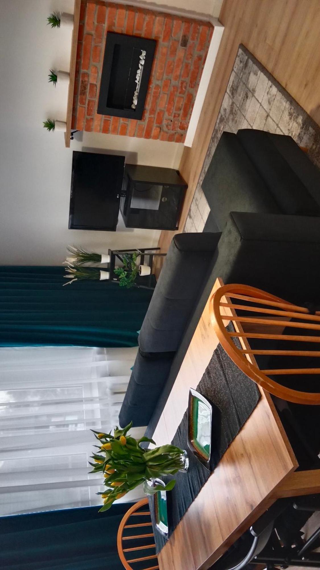 Apartament Dwupokojowy Ostrowiec Świętokrzyski Buitenkant foto